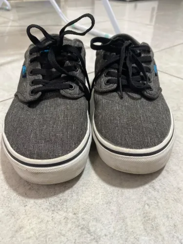 Tenis