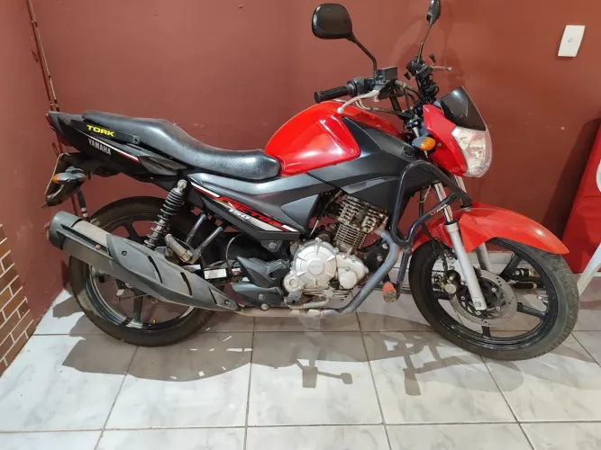 Vendo Yamaha factor 150 2017 ( menos de 80mil km rodado)