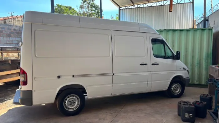 Mercedes-Benz Sprinter 311 Furgão Curto 2.2 Dies 2011