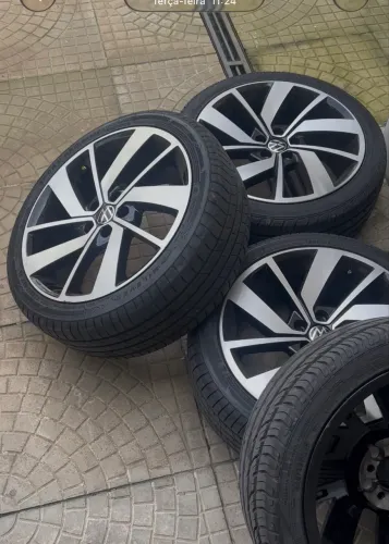 Rodas novas Jetta GLI