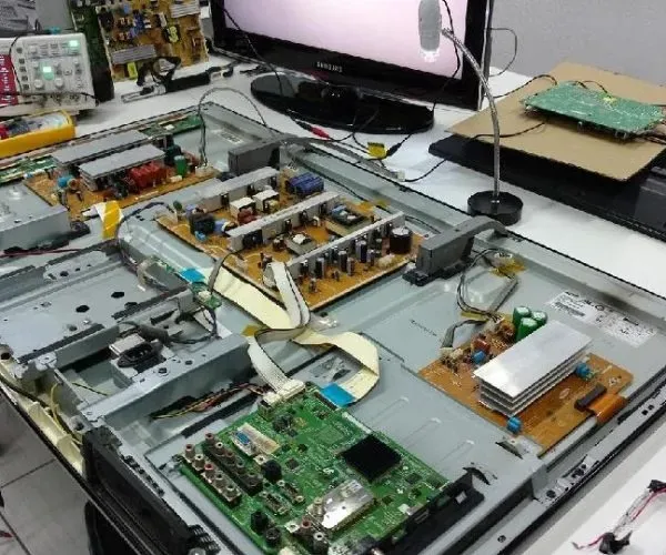 Conserto de TV ATENDIMENTO DOMICILIAR