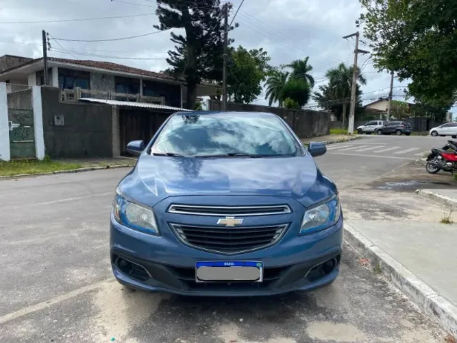 Chevrolet Onix Hatch LT 1.0 8V Flex Power Mec. 4P 2015
