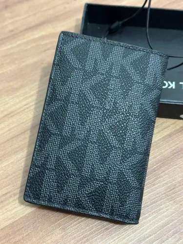 Carteira Michael Kors original jet set