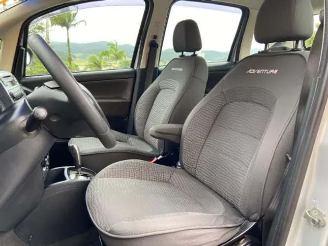Fiat Idea Adv./ Adv.lock.dualogic 1.8 Flex 5P 2011
