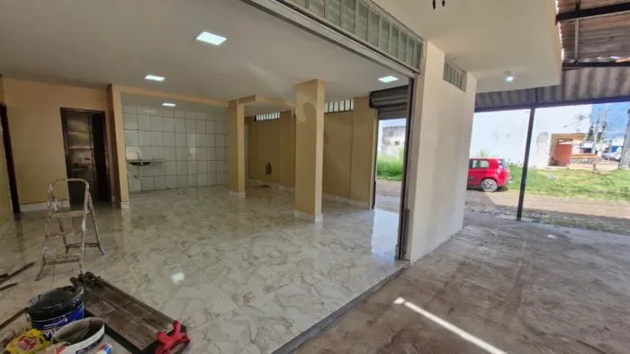 Vendo Loja na Qms 30.A  setor de Mansões 1150 mil reais  aceito carro parte pagamento 