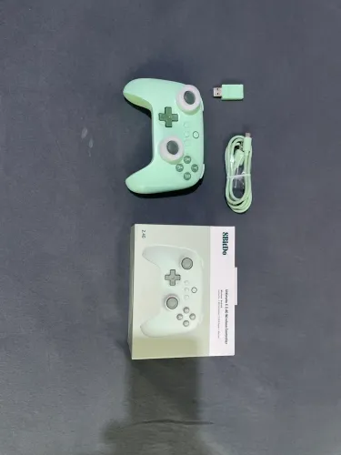 Controle 8BitDo Ultimate C 2.4G Wireless Controller completo