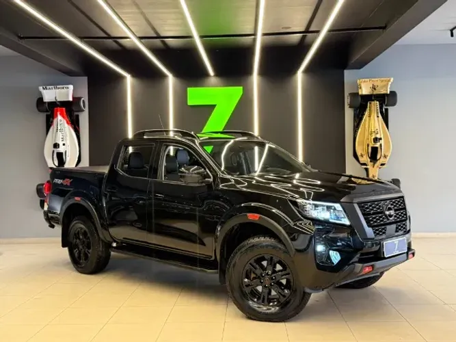 Nissan Frontier Pro4x CD 4X4 2.3 Bi-TB Die. AUT 2024