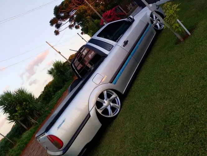 Volkswagen Saveiro Super Surf 1.6 MI Total Flex 8V 2003