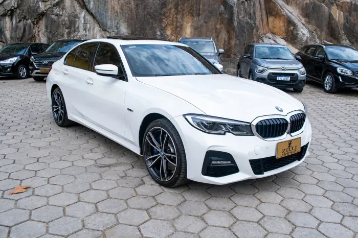 BMW 330E M Sport 2.0 Turbo Híbrido AU 2022