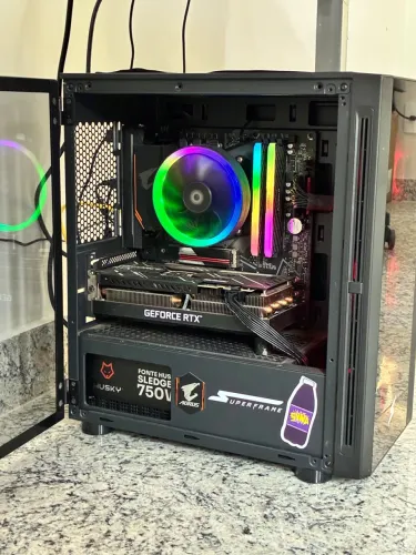 PC Gamer RTX 3070 16GB RAM com monitor