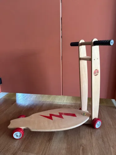 Patinete de madeira Woodnete