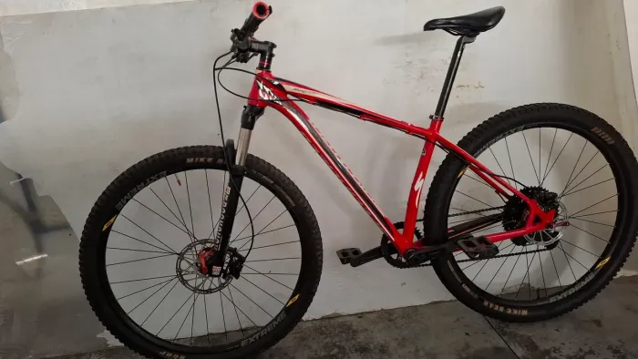 specialized stompjumper
