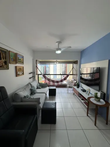 Apartamento à venda no EDIFÍCIO EVERALDO CASTRO, PONTA VERDE, Maceió, AL