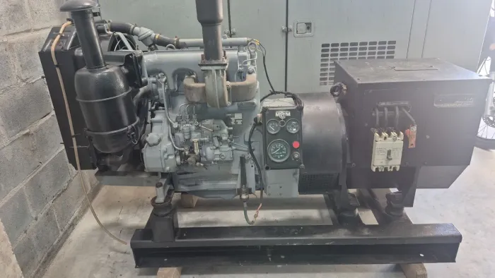 Gerador 40kva MWM Stemac 229/3