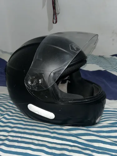 Capacete FLY feminino tamanho 56 preto