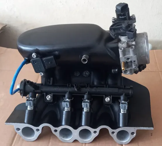 Coletor de Admissão Motor Ap Mi injeção eletrônica 4 bicos. 