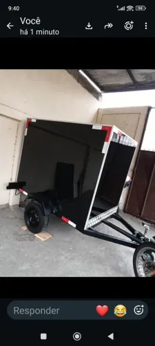Reboque baú
