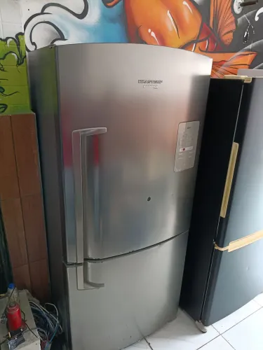 Geladeira Brastemp 220v