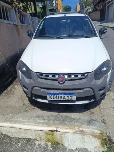 Fiat Strada Adventure1.8/ 1.8 Locker Flex CD 2015