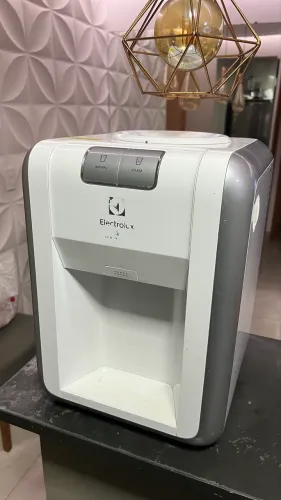 Bebedouro de Água Electrolux Bivolt Peltier cooling