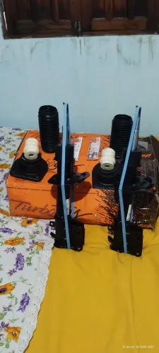 Kit de amortecedores completo ( Cofap)