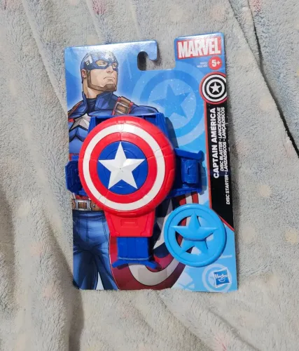 Marvel, Escudo com Projétil do Capitão América, Vermelho