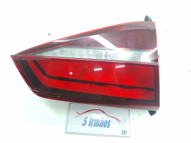 Lanterna Esquerda Tampa Traseira Vw Jetta Tsi 1.4 2016 Esquerdo