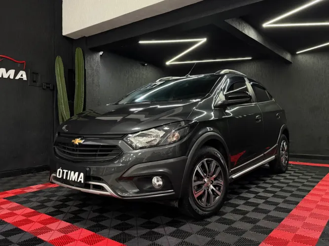 Chevrolet Onix Activ 1.4 8V Flex Mec. 4P 2018