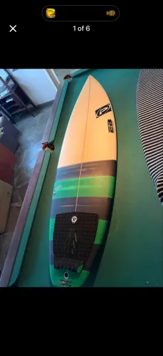 Prancha de surf pro ilha