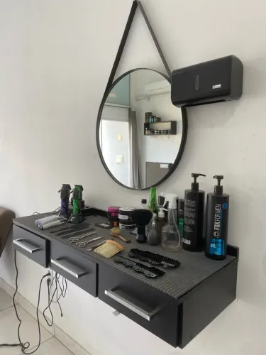 Bancada para barbearia 
