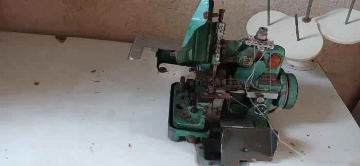 Máquina de costura