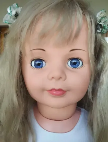 Boneca Amiguinha anos 80