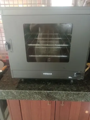 Forno industrial de bancada venac 77 litros, um mês de uso