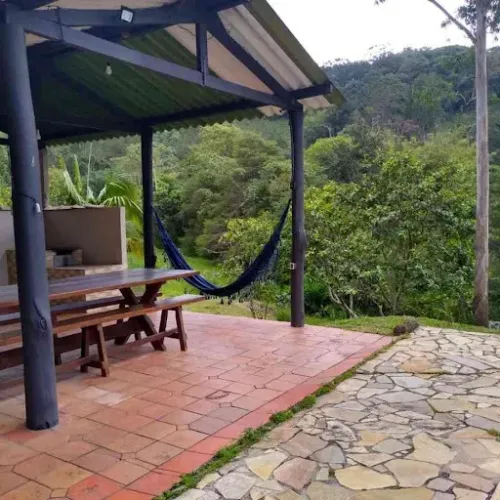 Chácara com 3 dormitórios à venda, 6000 m² por R$ 780.000,00 - Santa Luzia - Sapucaí-Mirim