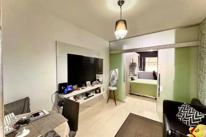 Apartamento - / Residencial / Catete