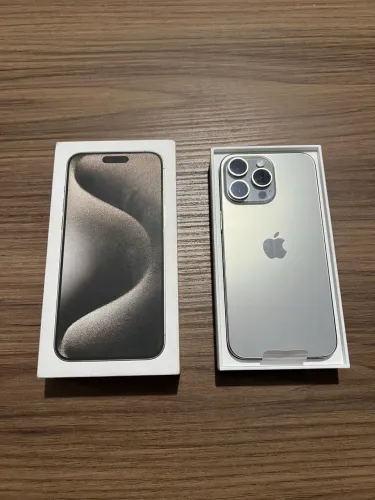 iPhone 15 Pro Max Titanium 256GB - IMPECÁVEL (Não abaixo o preço!)