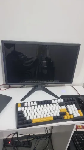 Monitor 21 polegadas