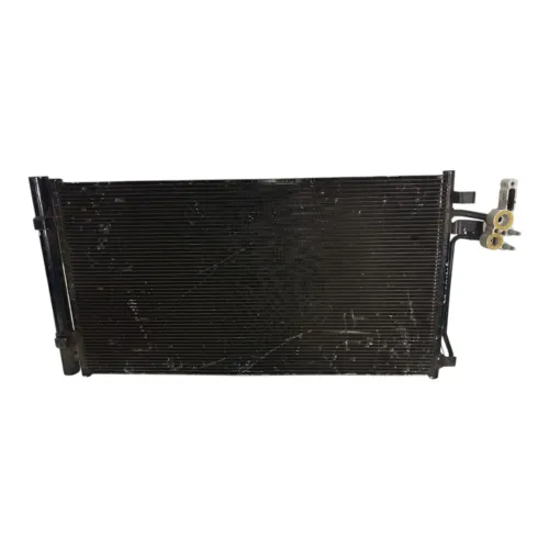 Condensador Ar Land Rover Discovery 2.0 16v 2019 2020 A 2023