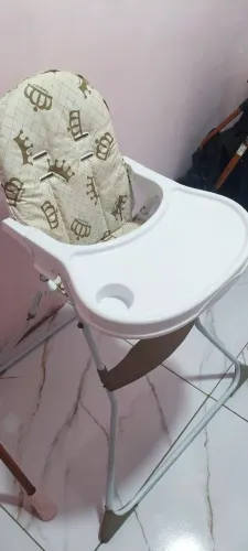 Cadeira de alimentação de bebe