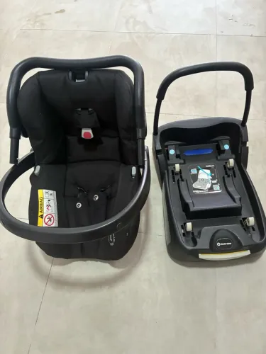 Cadeirinha e suporte maxi cosi
