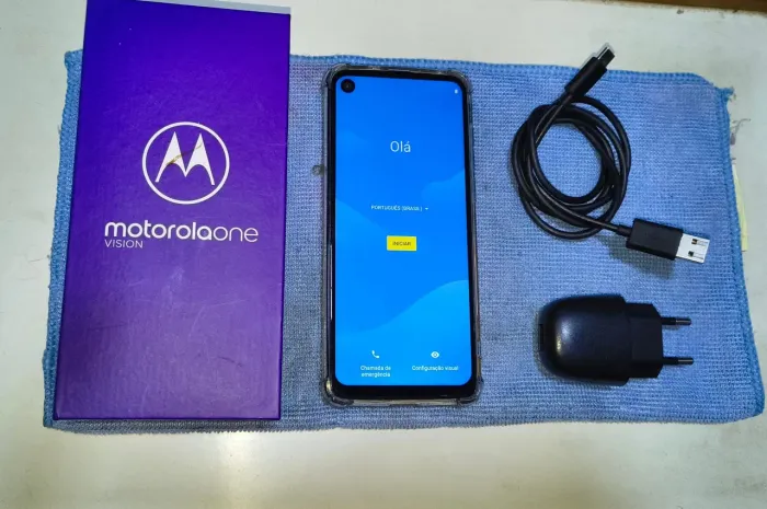 Motorola one vision 