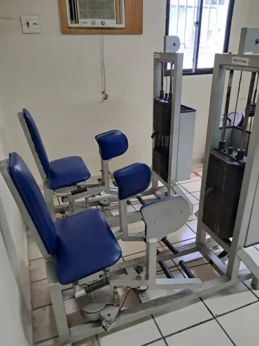 Equipamento de Musculação