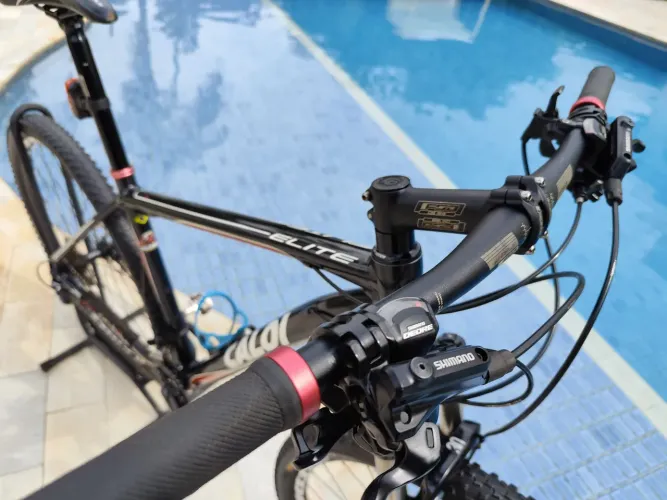 Bicicleta Caloi Elite, aro 29, 20 velocidades