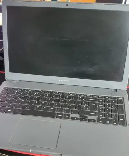 Notebook Samsung NP350XAA Para retirada de peças