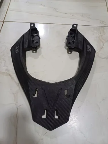 Bagageiro da moto FZ15 Yamaha 2025