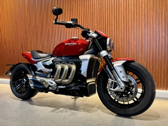 Triumph Rocket III R 2500cc