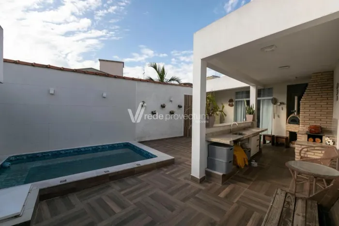 CASA RESIDENCIAL E COMERCIAL A VENDA NA CHACARA DA BARRA, EM CAMPINAS.