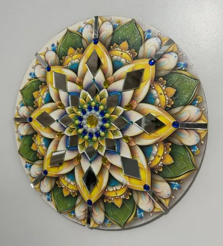 Mandala Decorativa Copa do Mundo Brasileirinha Com Pedrarias 40x40cm