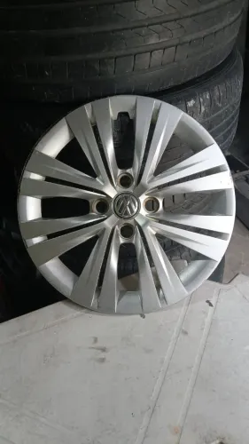 Uma Calota do Gol G7 Aro 15 Original