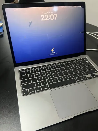 MacBook Air M1 A2337